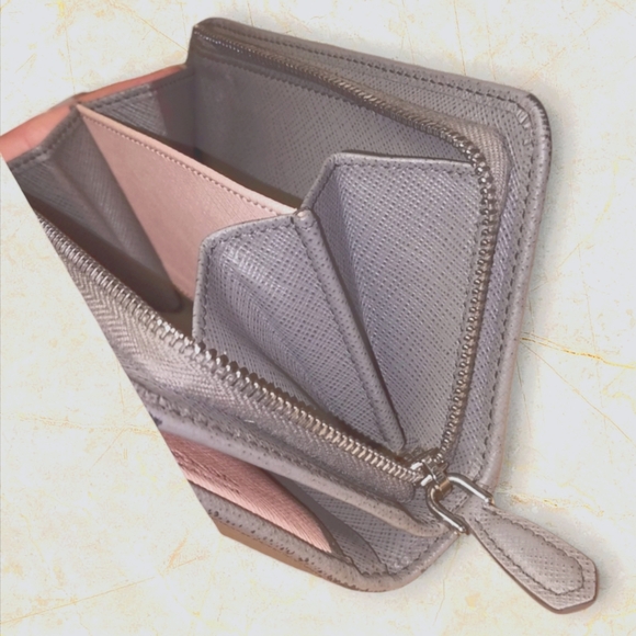 Prada Tri Color Saffiano Leather Wallet Greyish/Blue & Pink/Tan w/C.O. 🌸 - Picture 7 of 13